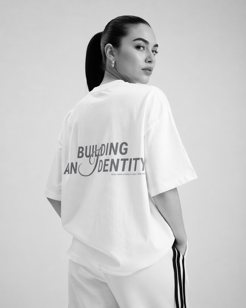 BUILDING IDENTITY T-SHIRT