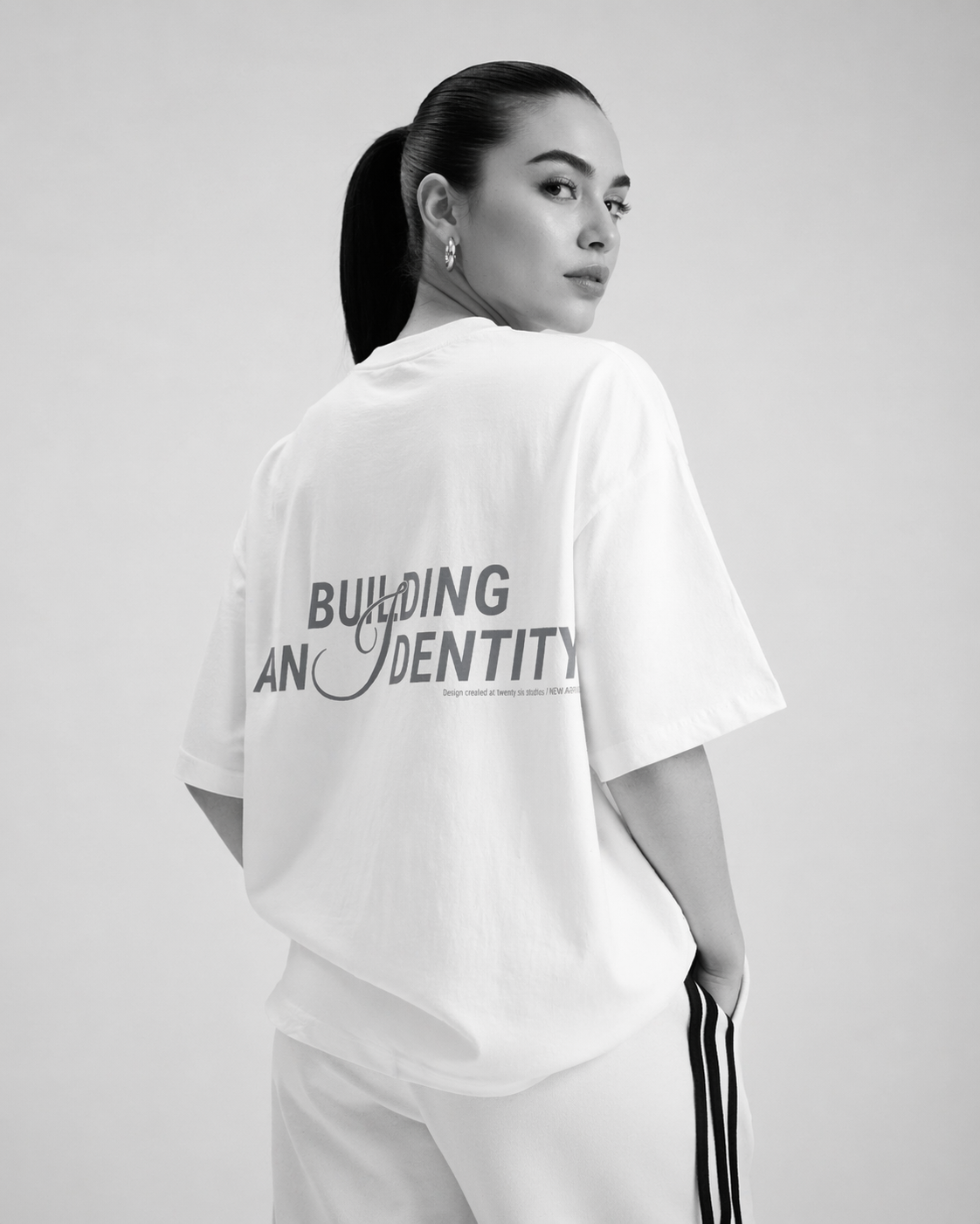 BUILDING IDENTITY T-SHIRT